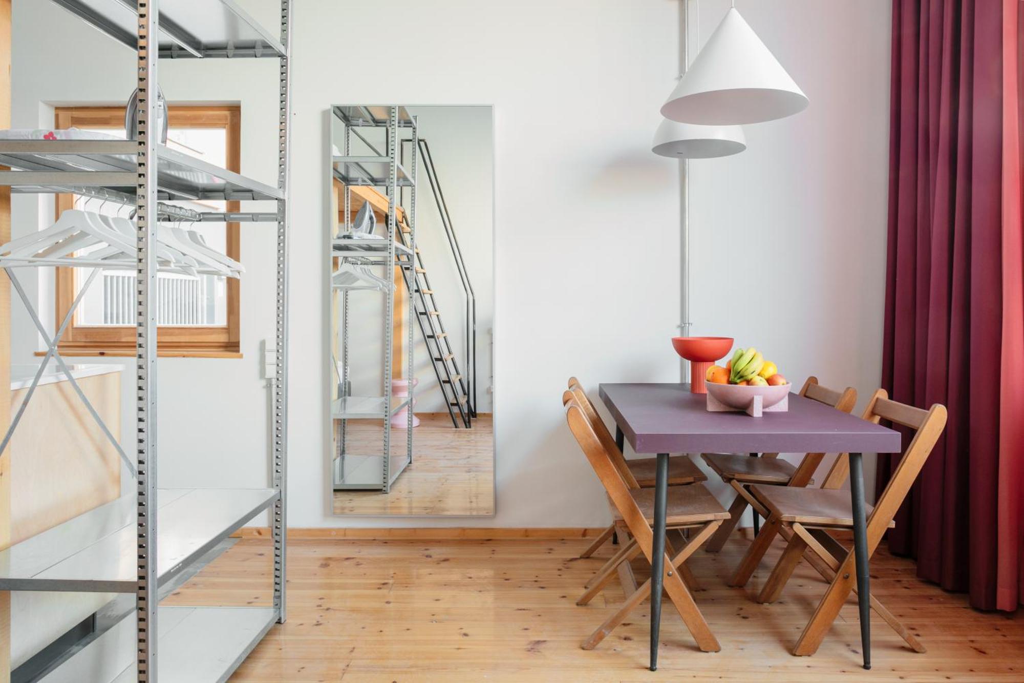Flattering Suites, Berlin